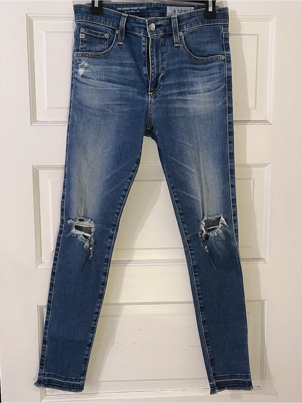 AG Adriano Goldschmied Distressed Farrah Skinny Ankle Jeans in Blue Wash 29R